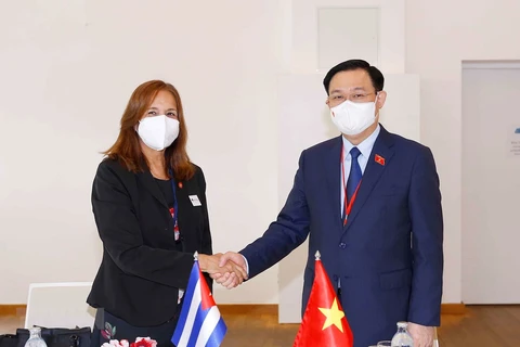 越南国会主席王廷惠会见古巴全国人民政权代表大会副主席马查杜