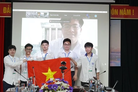 越南学生在国际奥林匹克竞赛中取得优异成绩 