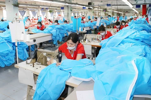 越南企业协会提出“按点防控”新方式 致力恢复生产经营活动