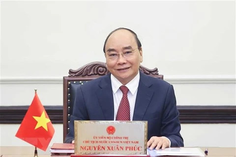 越南国家主席阮春福向少年儿童致以中秋节的祝贺