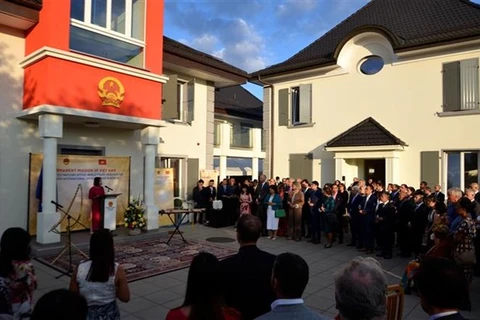 国际朋友在日内瓦出席越南社会主义共和国建国76周年招待会
