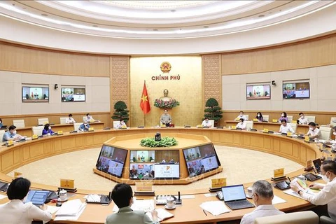 越南政府总理范明政：研究安全、灵活适应和有效控制疫情措施