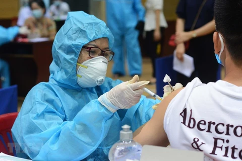 九龙江三角洲地区开展大规模新冠疫苗接种计划 