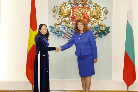 越南国家副主席武氏映春对保加利亚进行正式访问