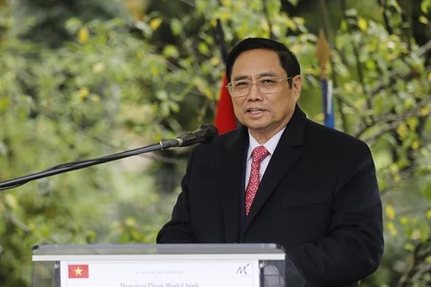越南政府总理范明政抵达河内 圆满结束欧洲之行
