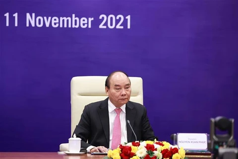 阮春福出席APEC领导人与APEC工商咨询理事会年度对话
