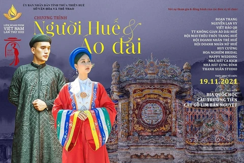 越南传统奥戴在第22届越南电影节亮相