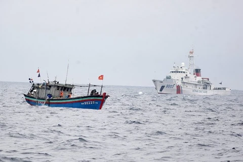 越南与中国就海上问题举行磋商