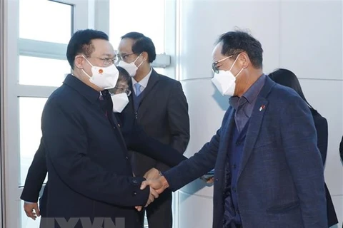 越南国会主席王廷惠抵达首尔 开始对韩国进行正式访问