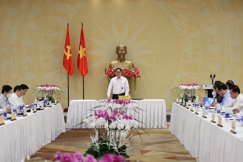 越南政府总理：巴地头顿省须聚焦物流服务发展和交通基础设施互联互通