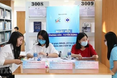 越南全国因新冠疫情失业人数超过140万多人