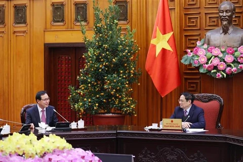 政府总理范明政欢迎三星扩大在越南投资规模