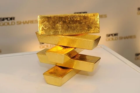 2月16日上午越南国内黄金每两下降10万越盾