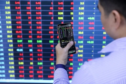 受国际股市影响越南股市今日下跌 银行股成“救场”之星