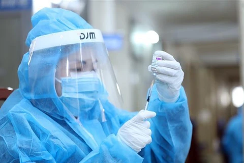 越南政府总理范明政就新冠疫苗接种和推进疫情防控工作作出重要指示
