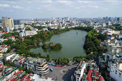 越共中央政治局就关于2011-2020年阶段首都河内发展的决议进行讨论