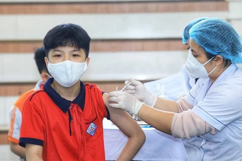 加快推进儿童接种疫苗 制定第四针接种计划