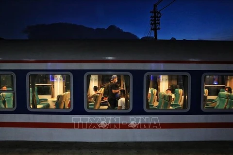 越南铁路总公司4·30日和5·1日增开多列火车