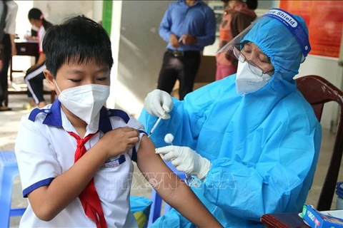 4月22日越南新增确诊病例数下降869例，河内新增980例