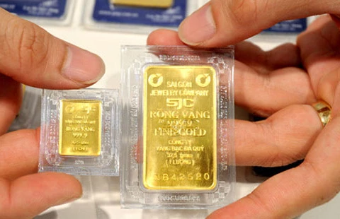 5月16日上午越南国内黄金价格涨跌互现