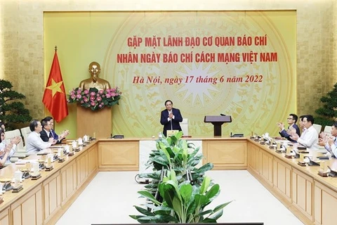 政府总理范明政：越南革命新闻在多个方面不断发展强大