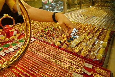 6月27日越南国内黄金价格上涨5万越盾