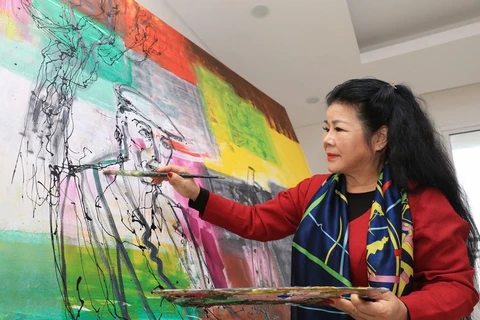 越南女画家文阳成在意大利举行个人展