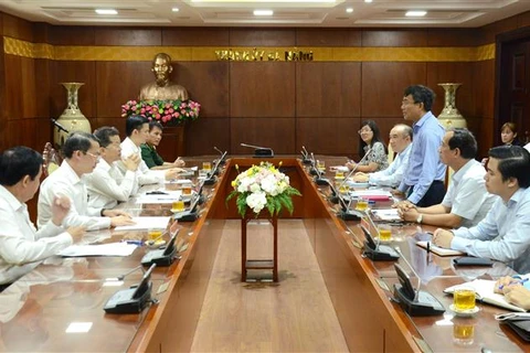 岘港市加强国际合作 维护海岛主权