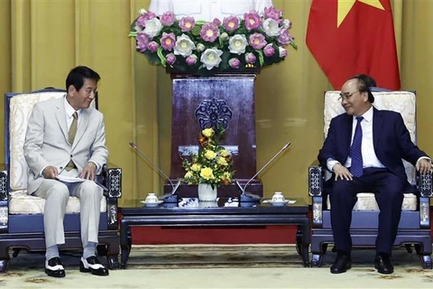 越南国家主席阮春福会见前越日关系特别大使杉良太郎