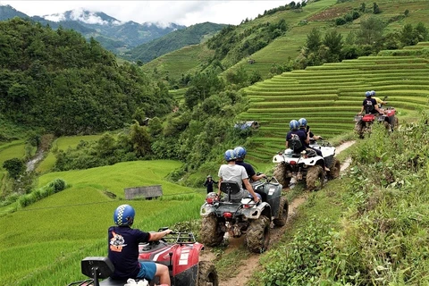 驾驶四轮沙滩越野车探险木江界景点将成为新潮流