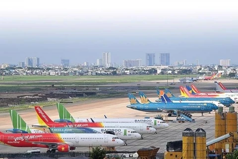 九·二国庆节假期各家航空公司推出飞往许多旅游景点的特价机票