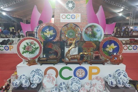 河内市介绍OCOP产品和北部山区文化