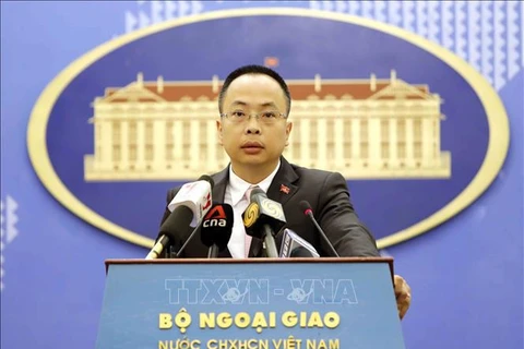 越南外交部例行新闻发布会：在柬埔寨设立越南学系 促进越柬合作关系发展