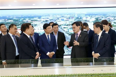 新加坡副总理高度评价平阳省越新工业园区的成效
