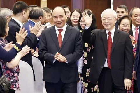 越南党和国家领导人出席国家主席办公厅重新设立30周年庆典