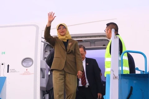 新加坡总统哈莉玛·雅各布开始对越南进行国事访问