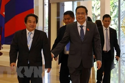 东盟峰会：加强越柬国会合作