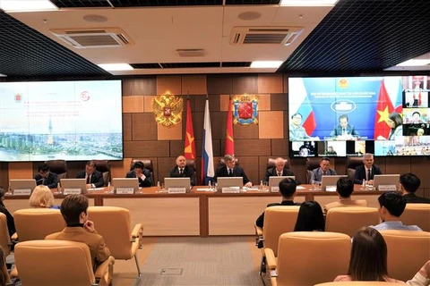 越南胡志明市与俄罗斯圣彼得堡市合作协议签署45周年纪念典礼以线上方式举行