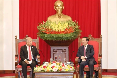 墨西哥劳动党高级代表团对越南进行工作访问