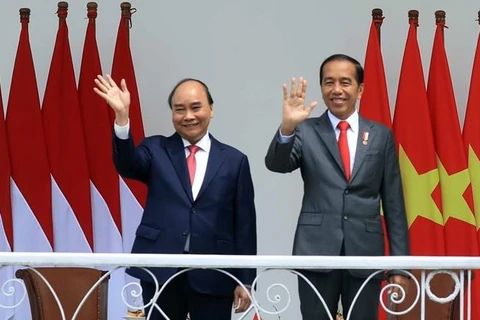 印尼总统佐科主持仪式 欢迎越南国家主席阮春福访问
