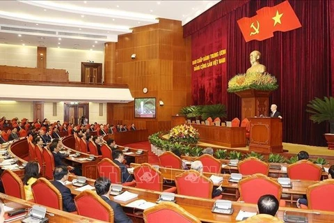 越共第十三届中央委员会召开特别会议 就干部工作进行审议并提出意见