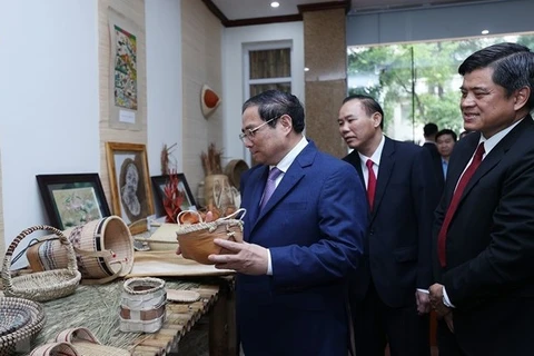 越南政府总理范明政：农业的增长为越南经济增长带来支柱作用