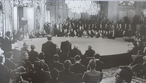 关于在越南结束战争恢复和平的《巴黎协定》签署50周年：谈判桌上的斗智（第二期）