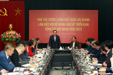 越南政府副总理陈流光：外交部应在落实对外任务中发挥先锋引领作用