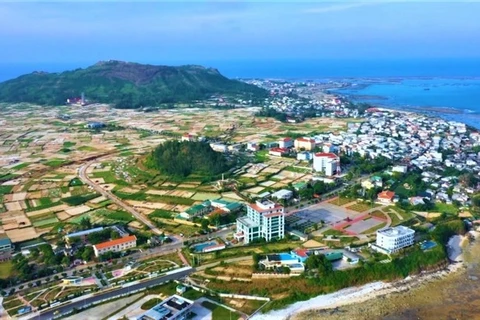 广义省李山力争发展成为海洋岛屿旅游中心