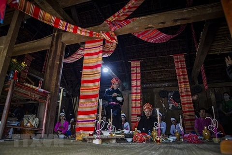 芒族巫师信仰活动成为越南国家非物质文化遗产