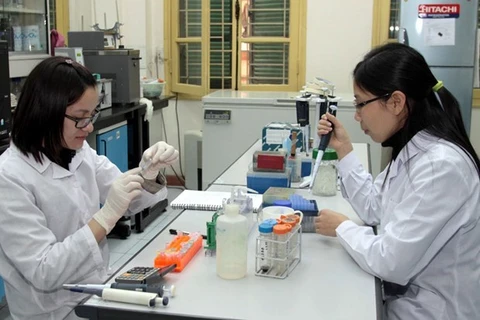 促进越南与南非在教育培训与科研领域的合作