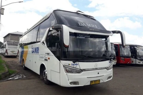  印度尼西亚恢复通往文莱首都的巴士路线