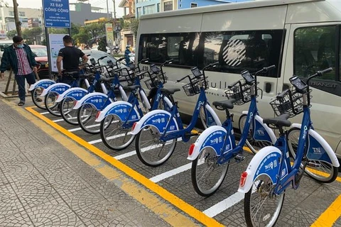 岘港市将试点建立公共自行车服务站点