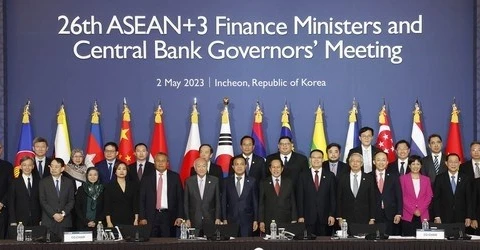 东盟各国与中日韩三国加强金融合作